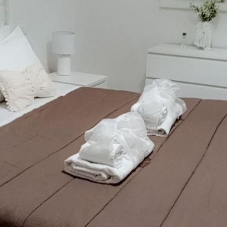Anna'S House Bed & Breakfast Taranto Bagian luar foto